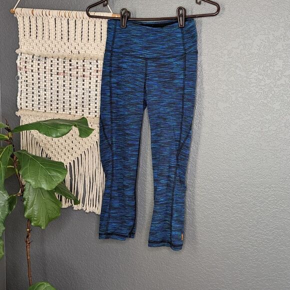 Lucy Perfect Core Collection Blue Leggings XS - Picture 1 of 7